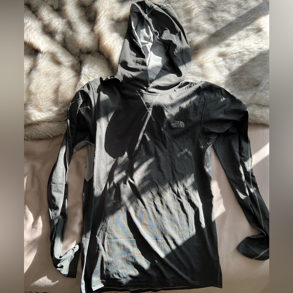 Grey The North Face Hooded Long-sleeve Sweatshirt